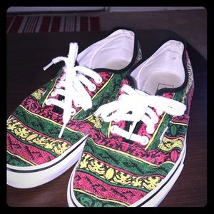 Multicolor Geometric Vans